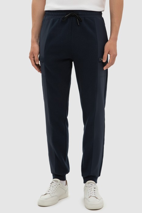 брюки спортивные фотография