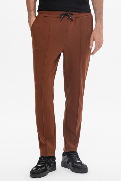 брюки спортивные фотография