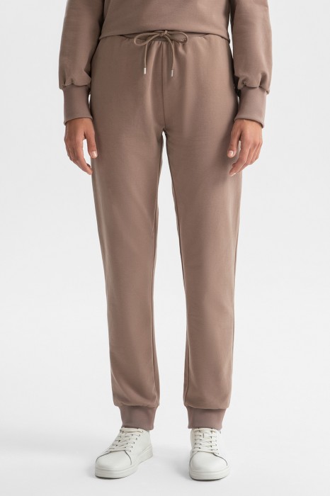 брюки спортивные фотография