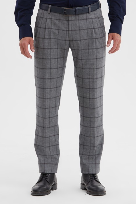 брюки в клетку из шерсти, устойчивой к сминанию фотография