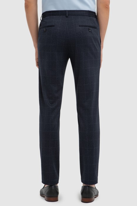 брюки в клетку на кулиске по цене 9990 руб вид справа