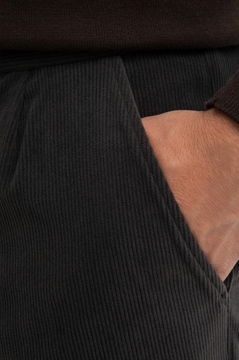 брюки вельветовые на кулиске от бренда kanzler вид слева