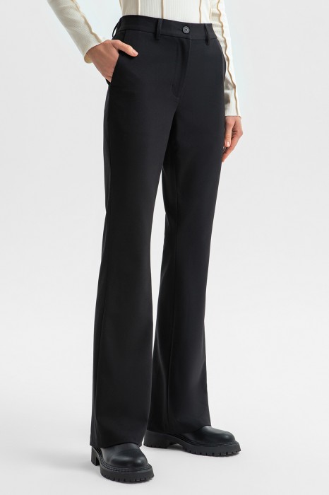 брюки фотография