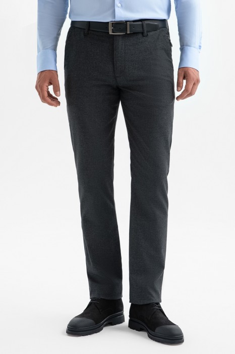 брюки фотография