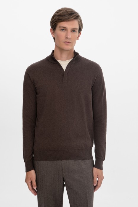 джемпер из хлопка и кашемира фотография