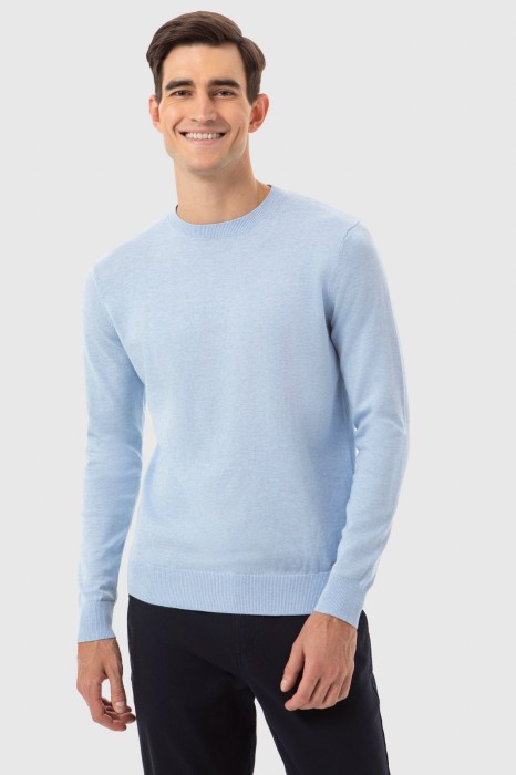 Товар голубого цвета с внутренней стороны