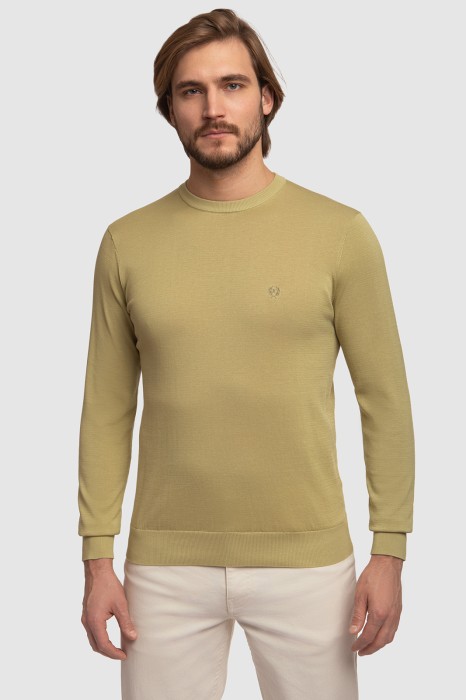 джемпер из хлопка, шелка и льна фотография