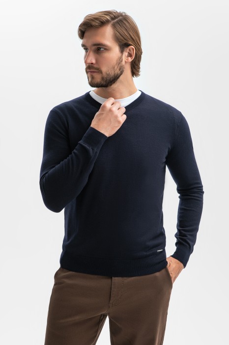 джемпер из шерсти и кашемира фотография