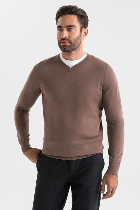 джемпер из шерсти и кашемира фотография