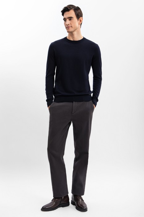 джемпер из шерсти и кашемира из россии вид сбоку