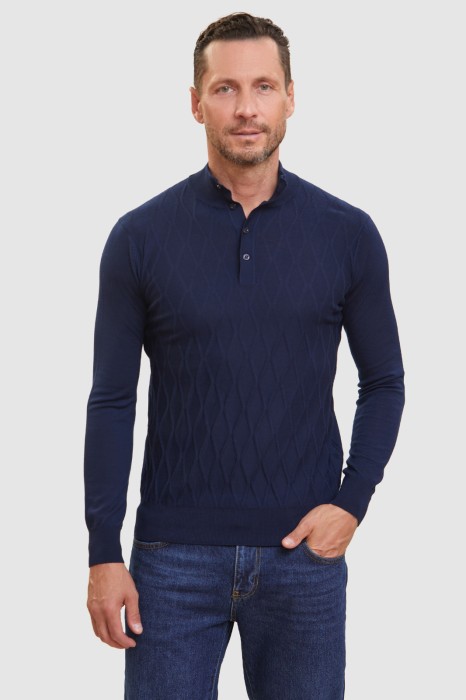 джемпер из шерсти фотография