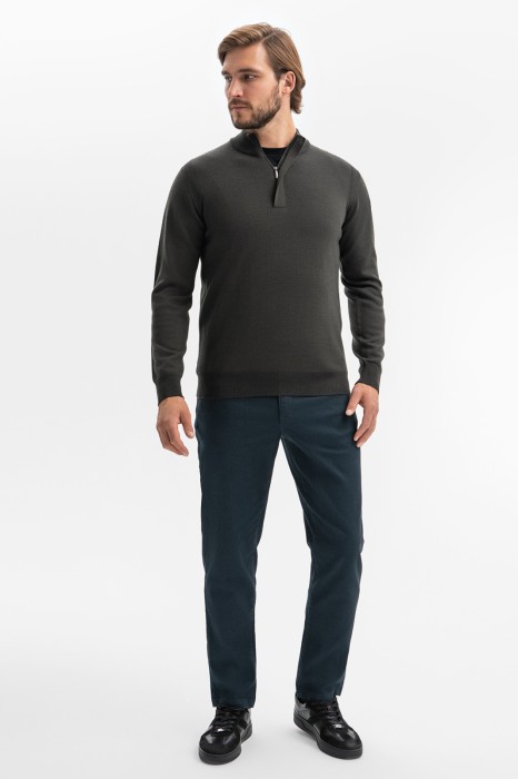 джемпер из смесовой шерсти из россии вид сбоку