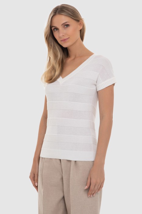 джемпер с коротким рукавом по цене 3990 руб вид справа