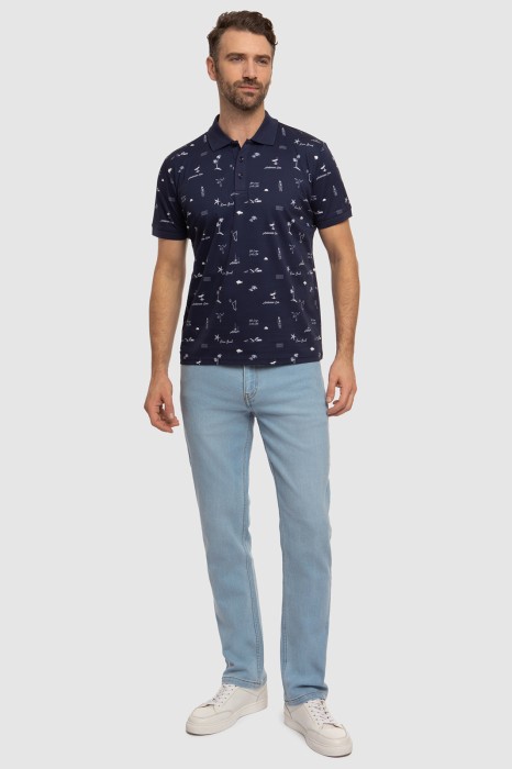 Товар голубого цвета с внутренней стороны