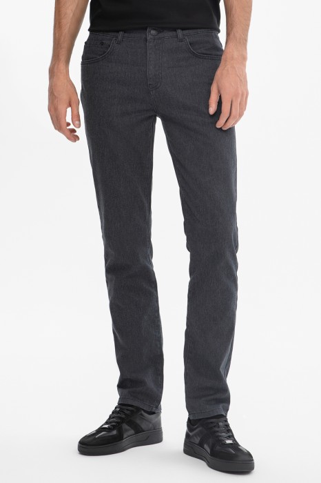 джинсы regular fit по цене 8990 руб вид справа