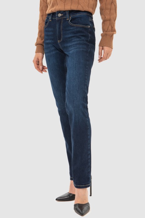 джинсы skinny по цене 3990 руб вид справа