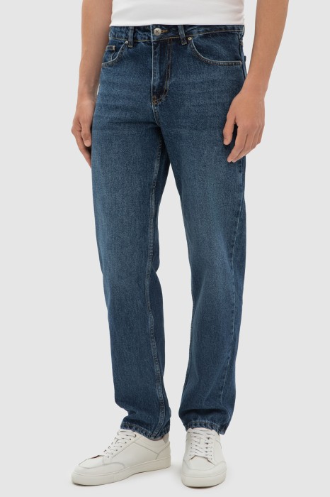 джинсы straight fit из россии вид сбоку