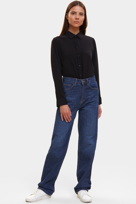 джинсы straight по цене 3990 руб вид справа