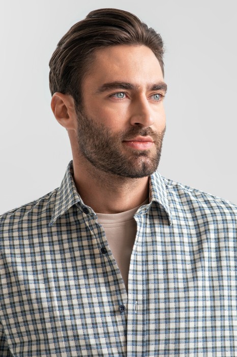 фланелевая рубашка в клетку от бренда kanzler вид слева