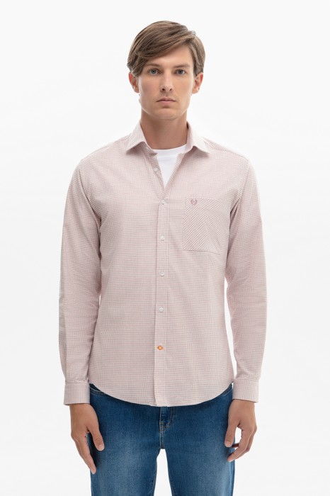 фланелевая сорочка в клетку из устойчивой к сминанию ткани из россии вид сбоку