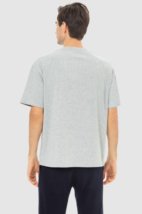 футболка из хлопка по цене 2990 руб вид справа