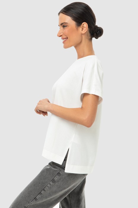 футболка из хлопка из хлопка спереди