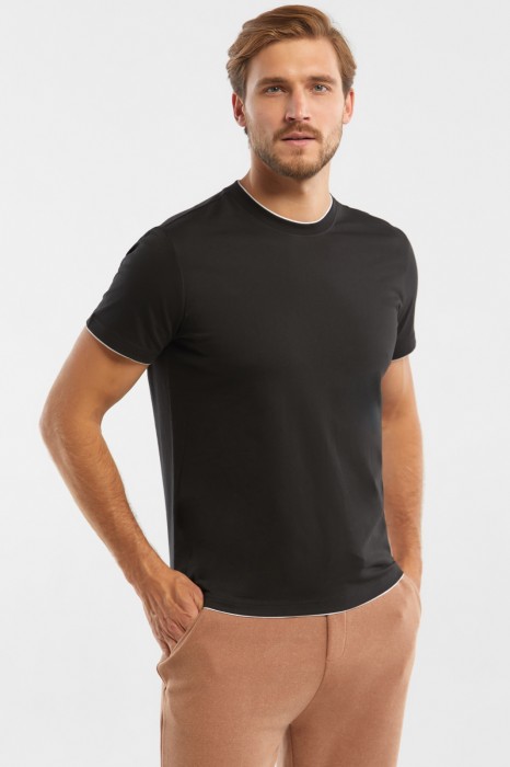 футболка из хлопка фотография