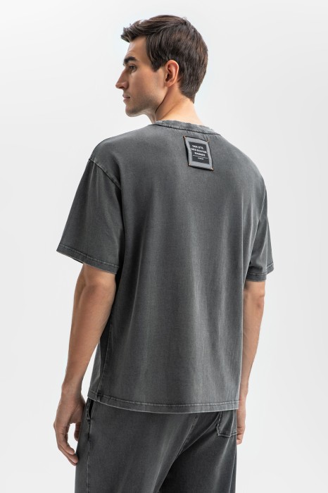 футболка из хлопка по цене 5990 руб вид справа