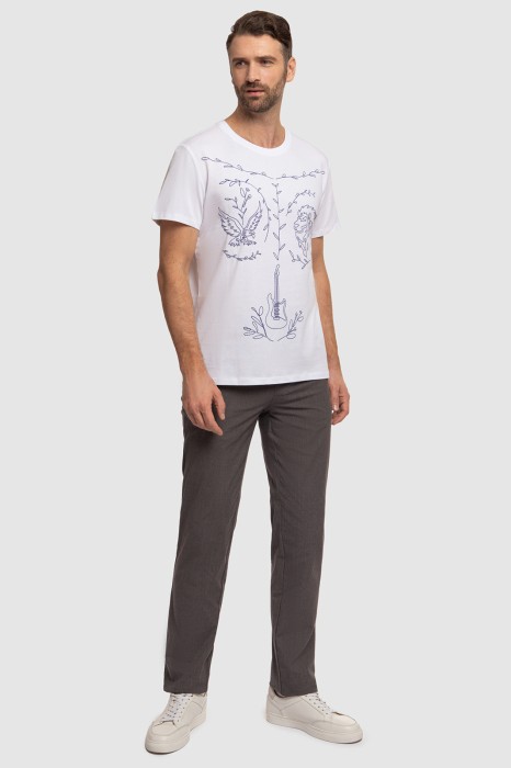 футболка из хлопка из россии вид сбоку