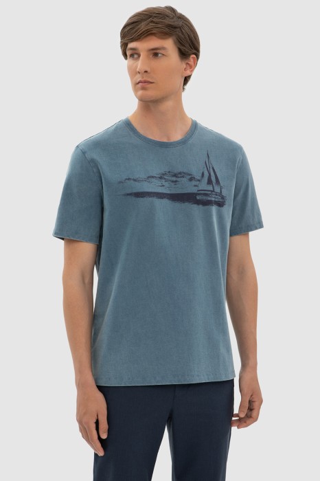 футболка из хлопка фотография