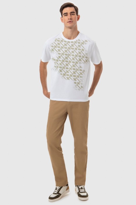 футболка из хлопка из россии вид сбоку