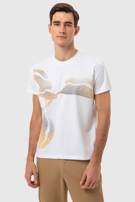 футболка из хлопка фотография