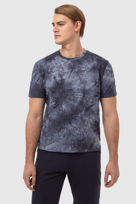 футболка из хлопка фотография