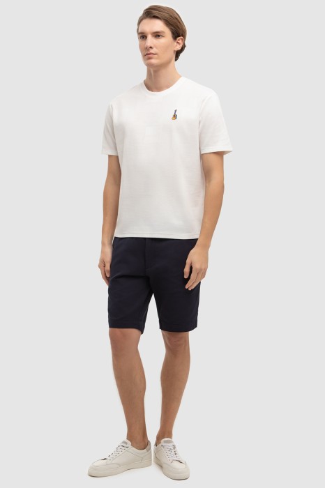 футболка из хлопка из россии вид сбоку