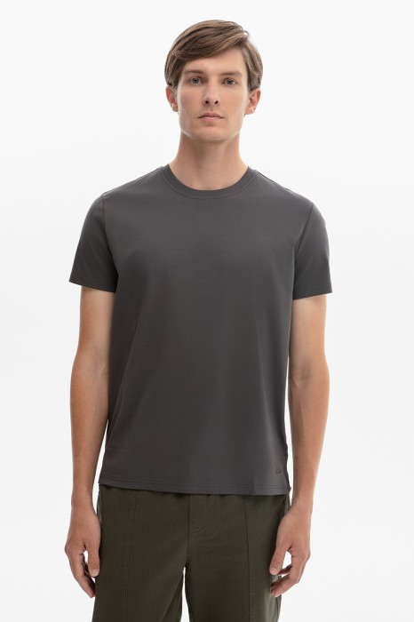 футболка из хлопка фотография