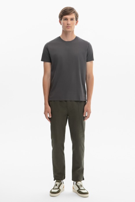 футболка из хлопка из россии вид сбоку