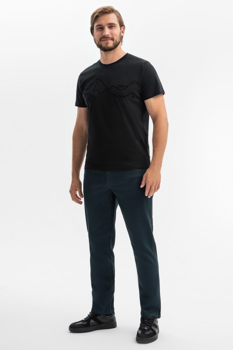 футболка из хлопка из россии вид сбоку