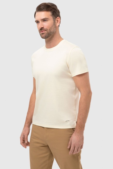 футболка из мерсеризованного хлопка из россии вид сбоку