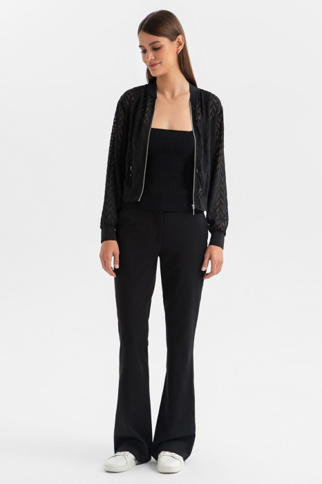 кардиган-бомбер по цене 10990 руб вид справа