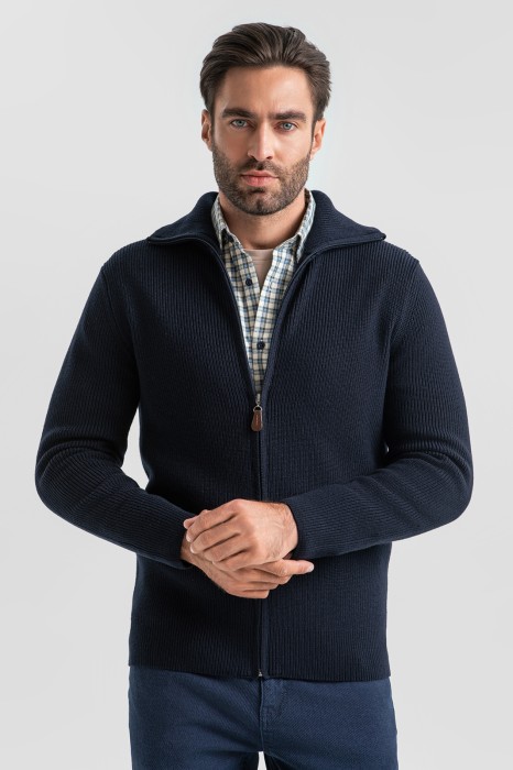 кардиган из хлопка и шерсти фотография