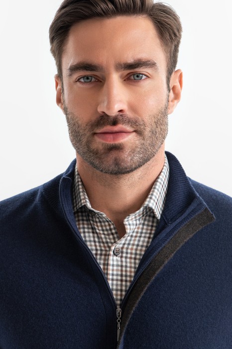 кардиган из шерсти и кашемира limited edition от бренда kanzler вид слева