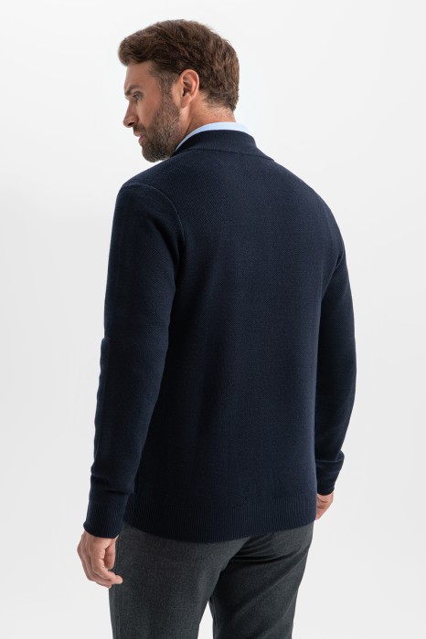 Товар без артикула вид сзади