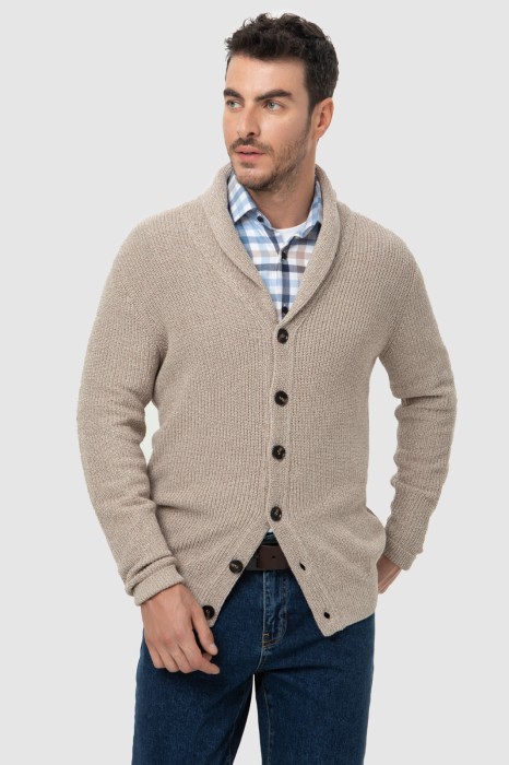 кардиган на пуговицах с шалевым воротником из россии вид сбоку