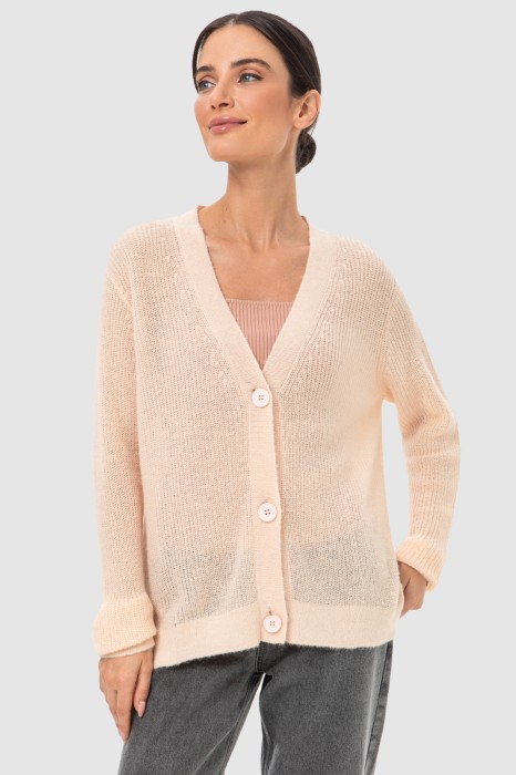 кардиган на пуговицах фотография