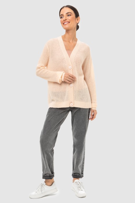 Товар розового цвета с внутренней стороны