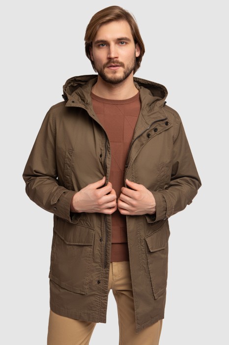 куртка демисезонная с водоотталкивающей обработкой из проверенных материалов спереди