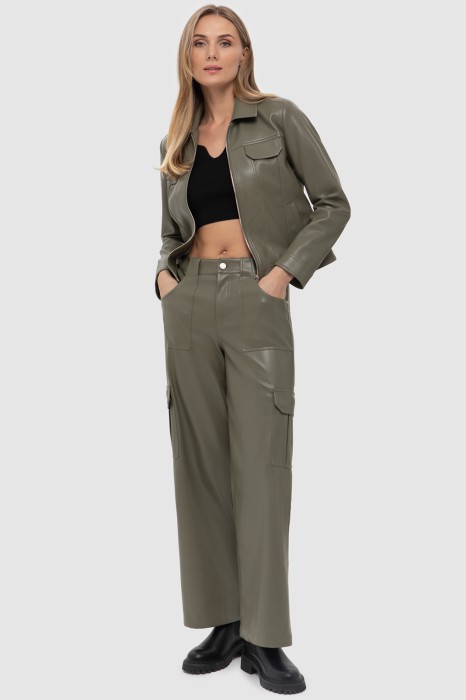 куртка из экокожи для взрослого возраста с изнаночной стороны