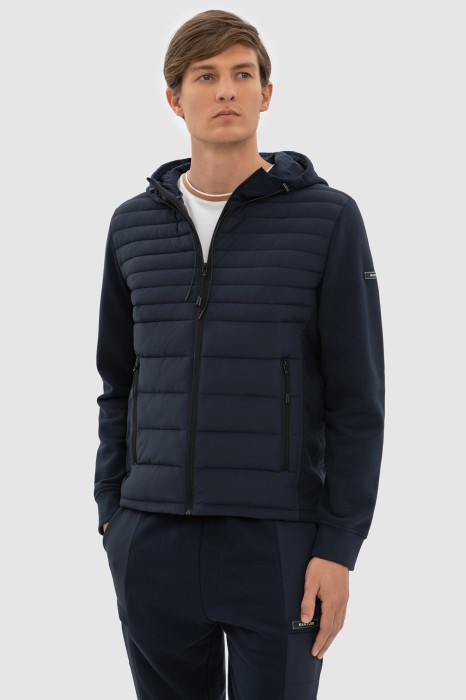 куртка комбинированная спортивная из проверенных материалов спереди