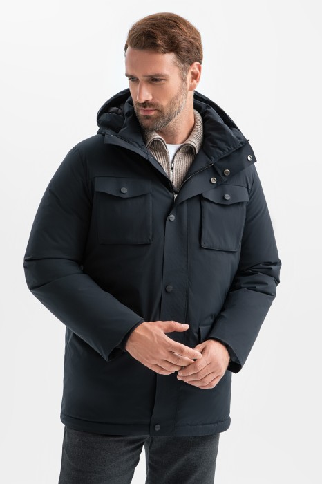 куртка с водоотталкивающей обработкой фотография