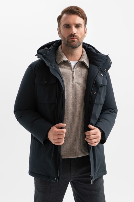куртка с водоотталкивающей обработкой из проверенных материалов спереди